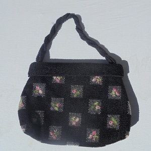 Lumured Petite Bead Purse